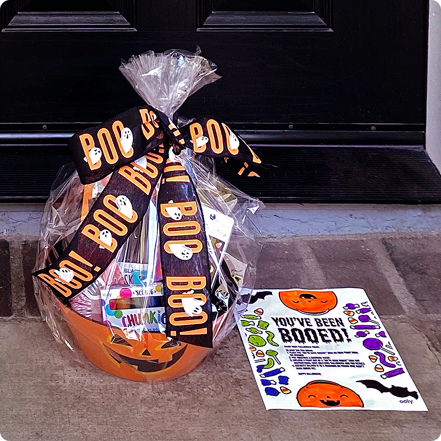 How to “Boo Your Neighbor” - OOLY treats for every age!
