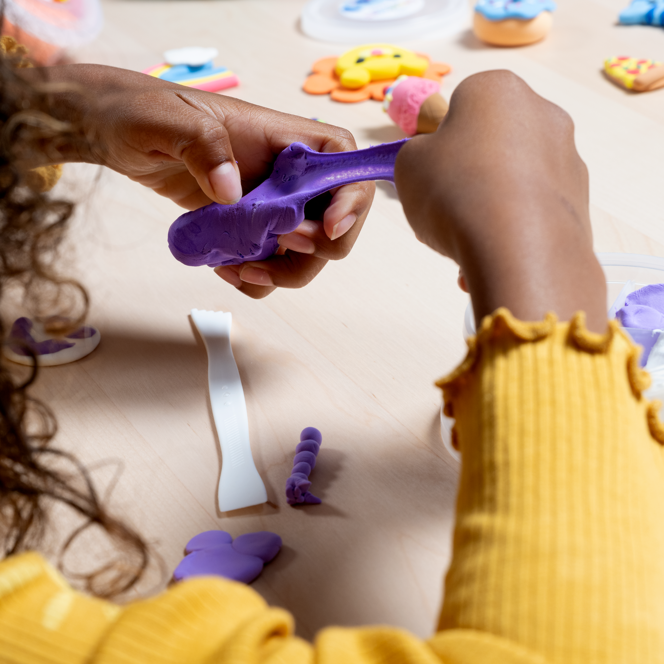 OOLY Creatibles D.I.Y. Air Dry Clay Kit in use