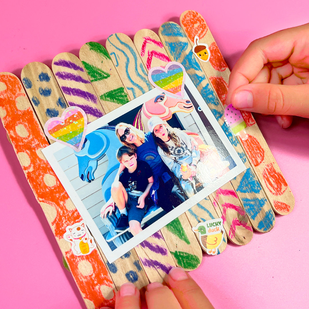 Sticker Frame Diy Cute and Fun Sticker Craft: DIY Picture Frame