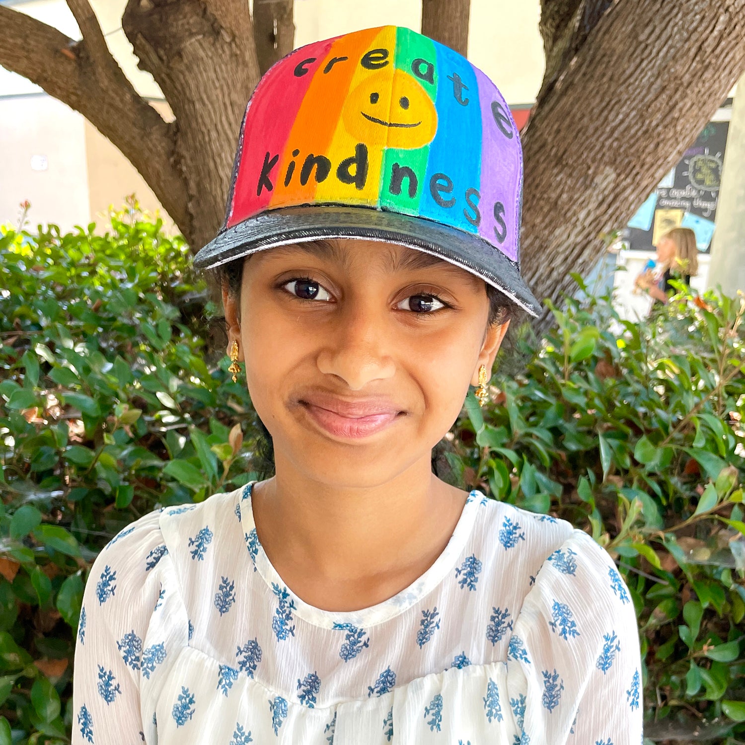 Create Kindness Crafting Kit - Blank Hat (Small Size, Large Size)