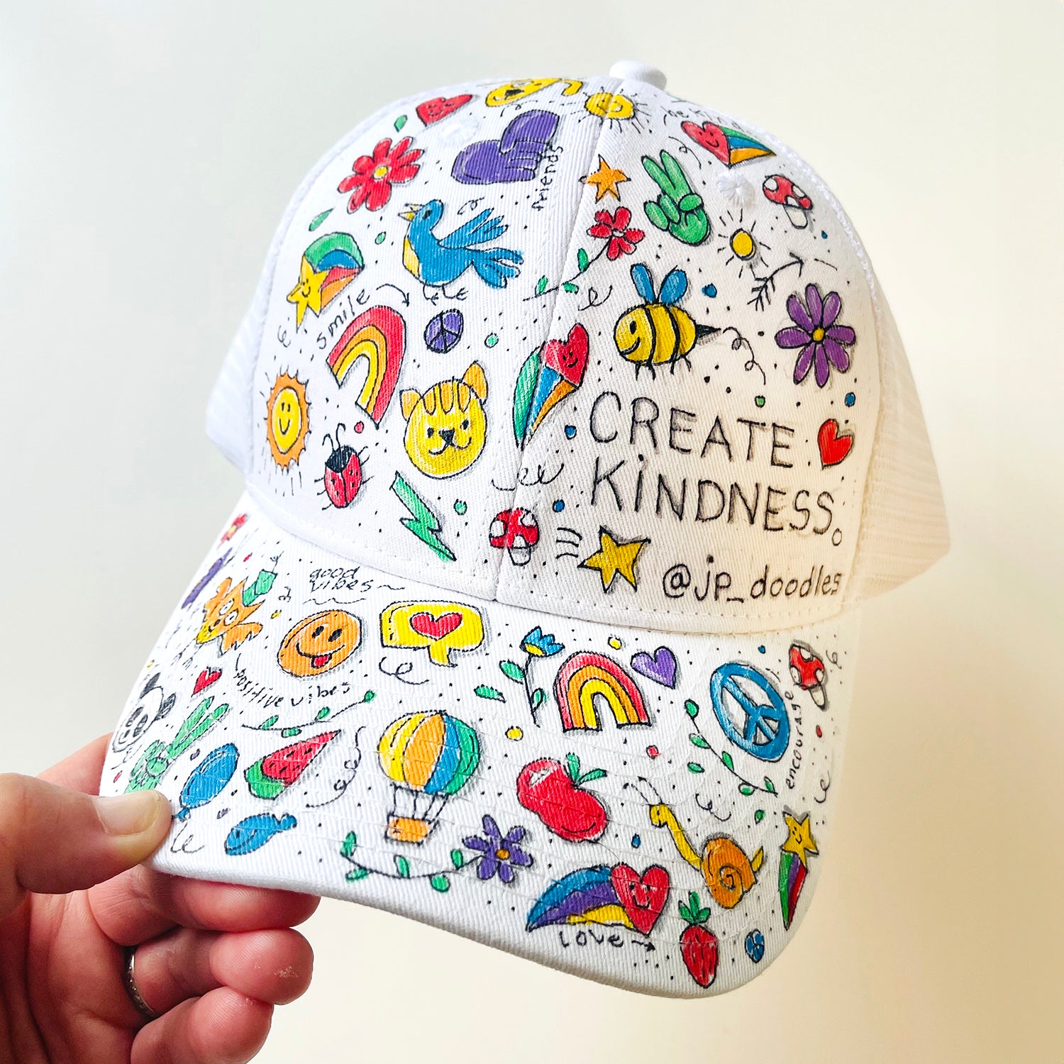 Create Kindness Crafting Kit - Blank Hat (Small Size, Large Size)
