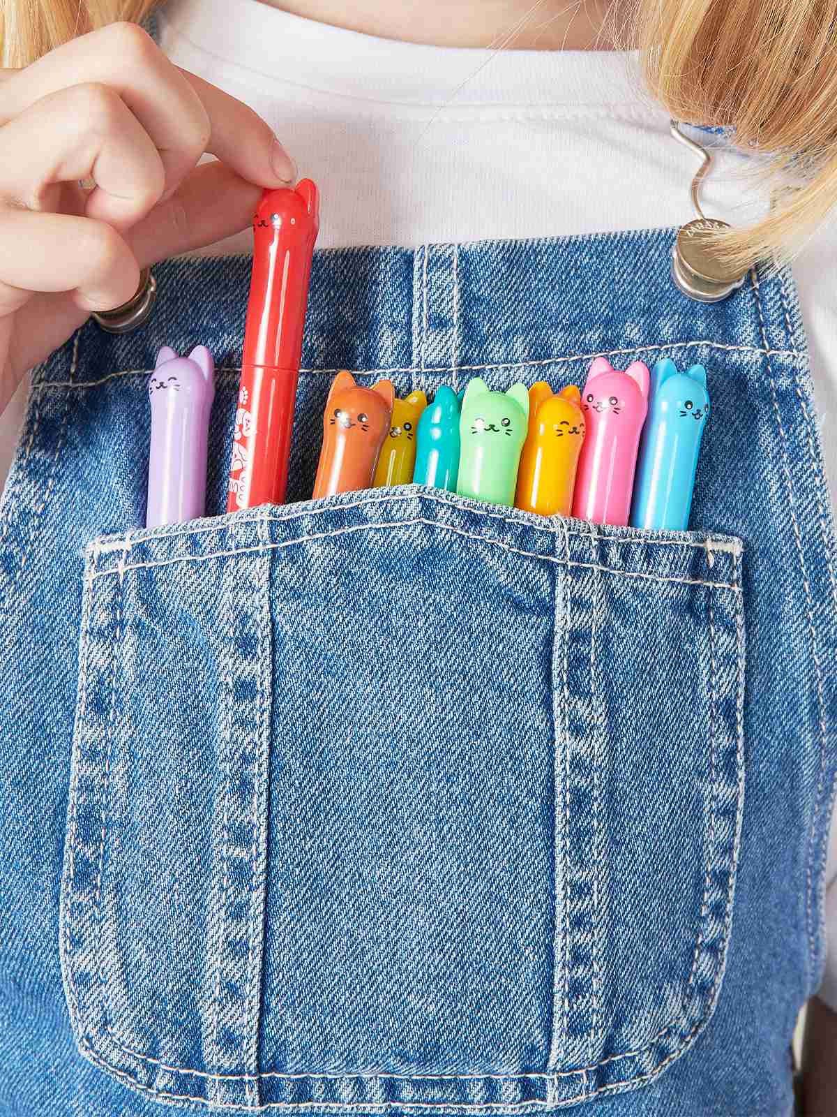 Yummy Yummy Scented Twist-Up Crayons - Set of 10