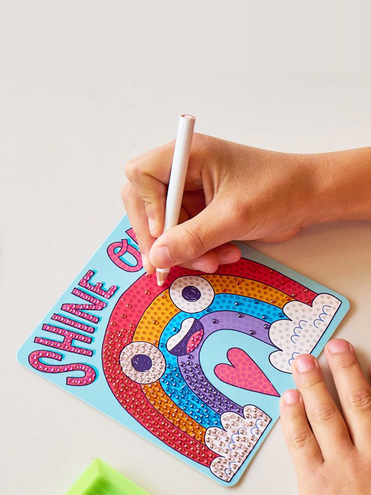 Ooly - Razzle Dazzle Gem Art Kit Little Lion – Annie Jewel and Charlies