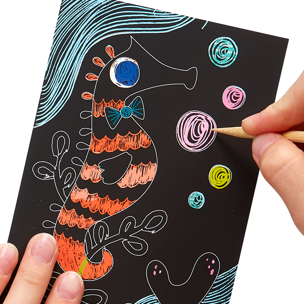Artwork image of Friendly Fish Scratch and Scribble Mini Scratch Art Kit